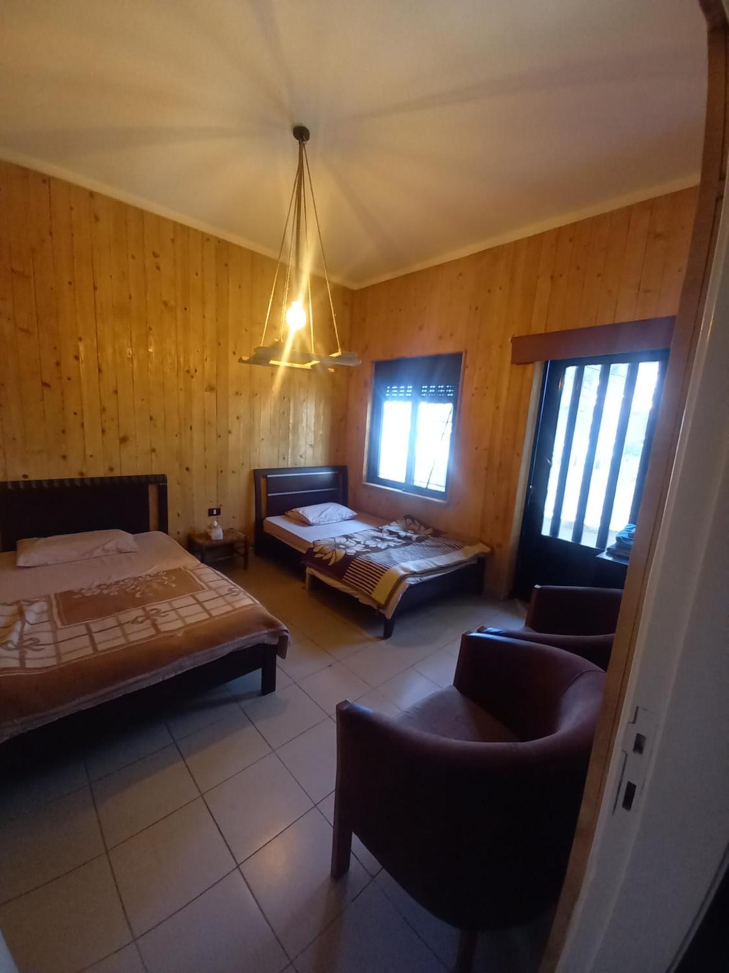 Suiteness Deir El Qamar Kamer foto